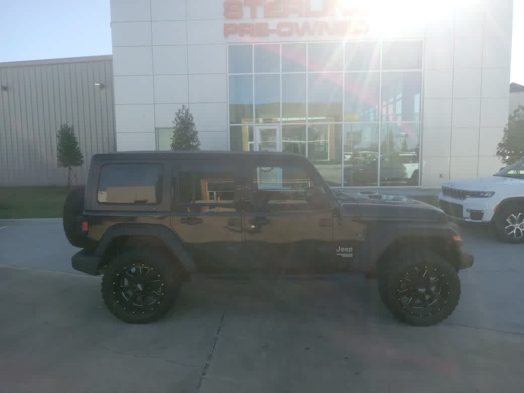 2019 Jeep Wrangler Unlimited Sport S's photo