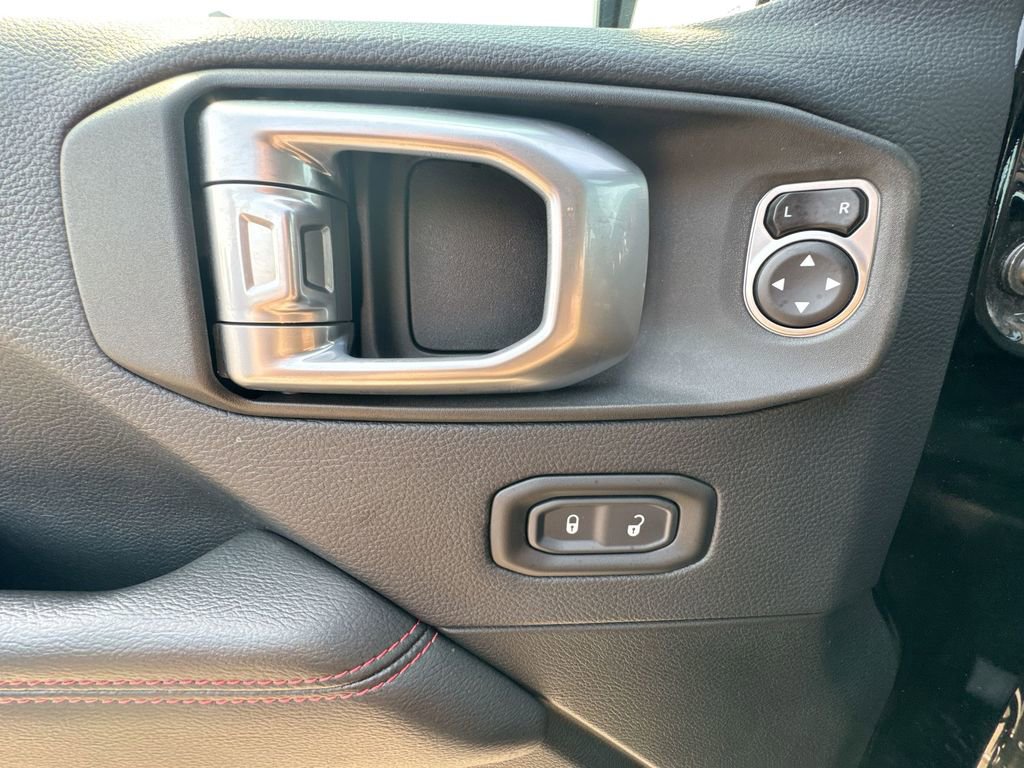 2019 Jeep Wrangler Unlimited Rubicon photo 21