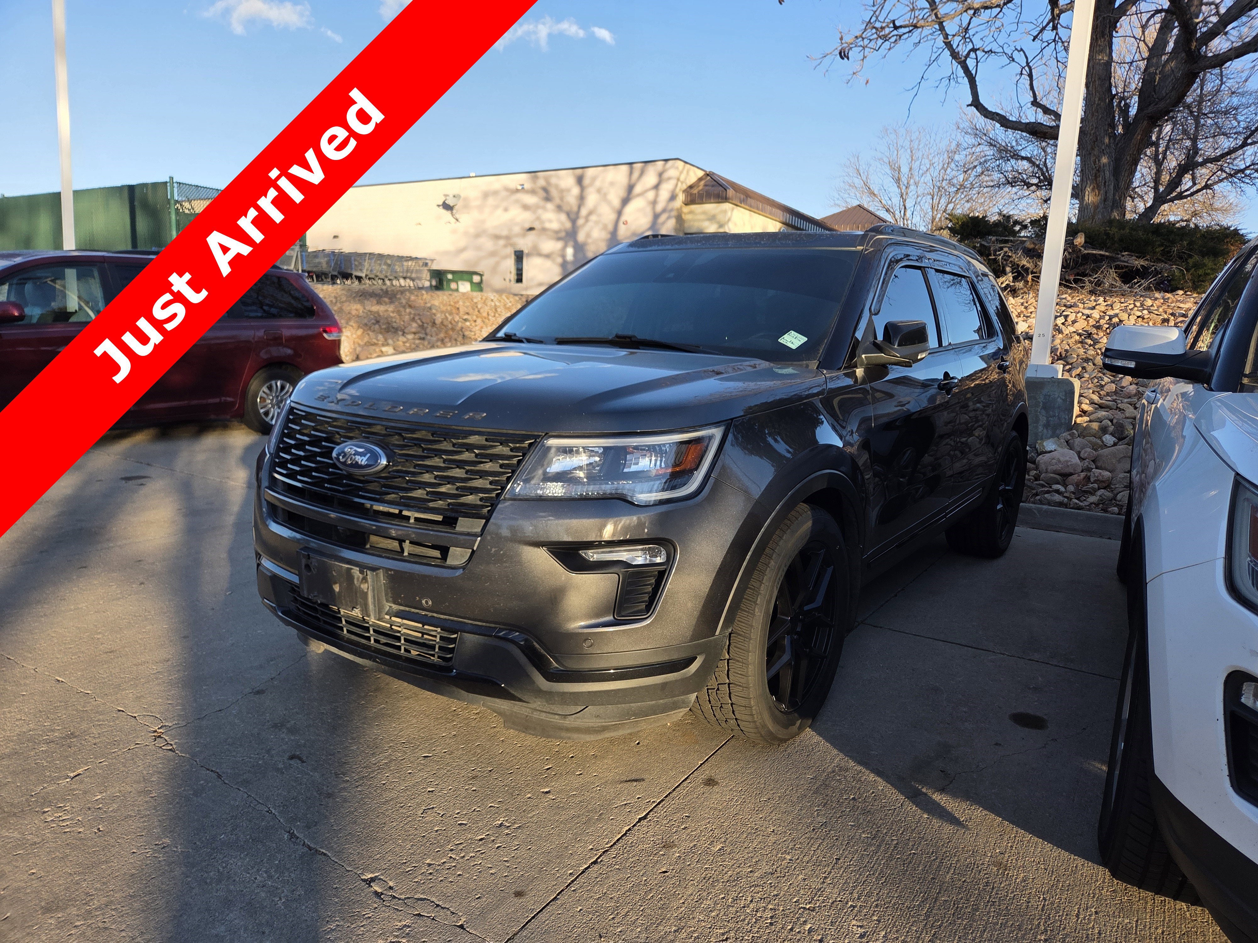 2018 Ford Explorer Sport's photo