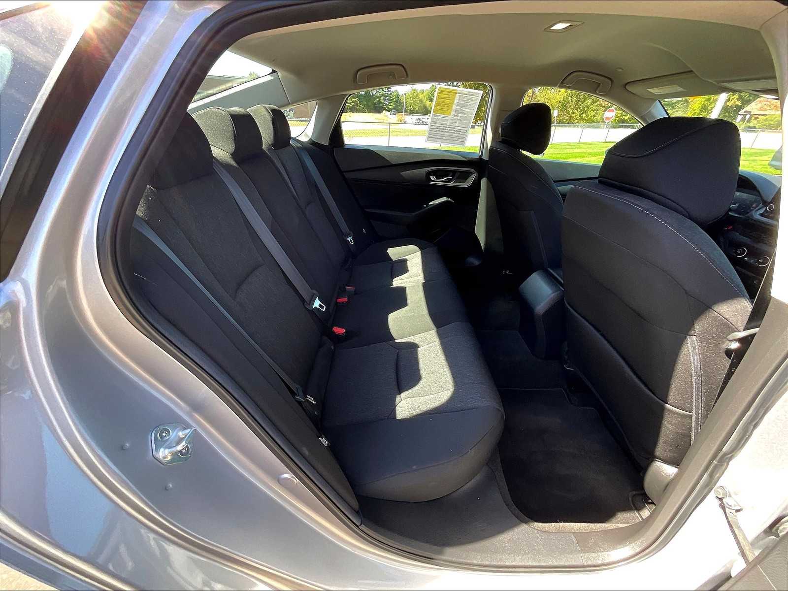 2023 Honda Accord LX photo 16