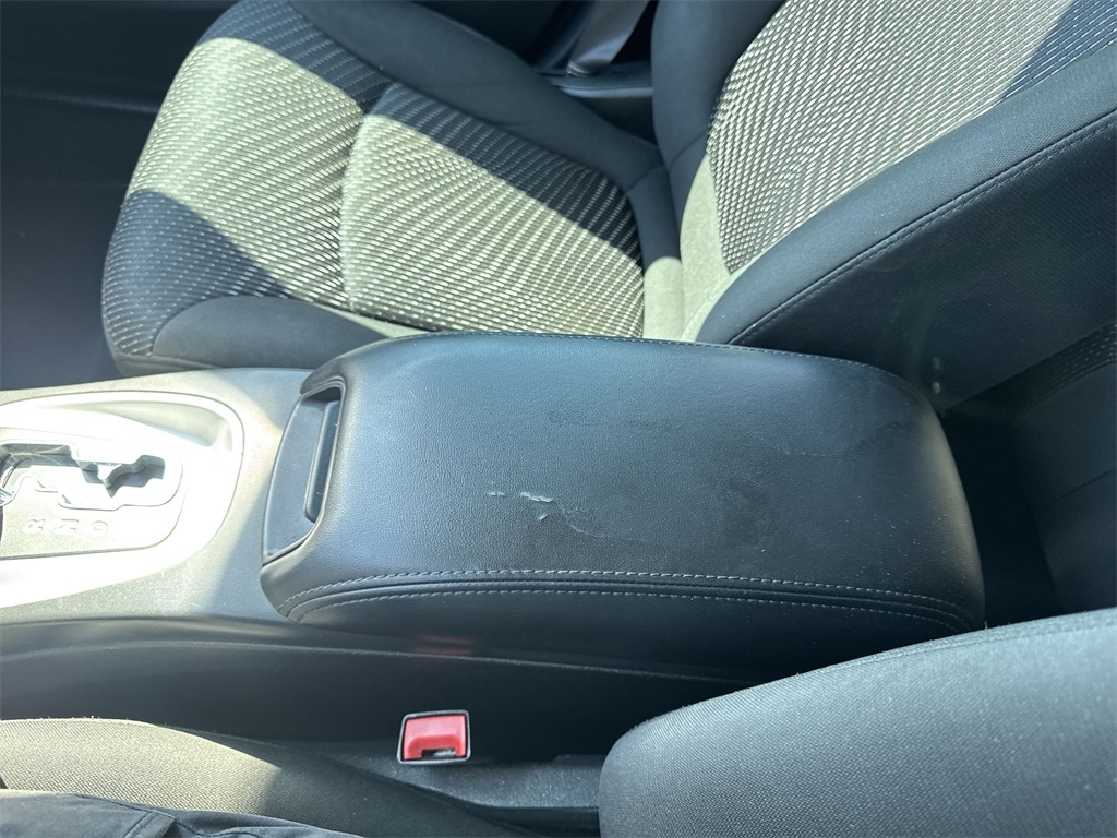 2020 Dodge Journey SE photo 26