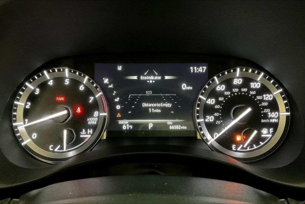 2022 Toyota Highlander XLE photo 19
