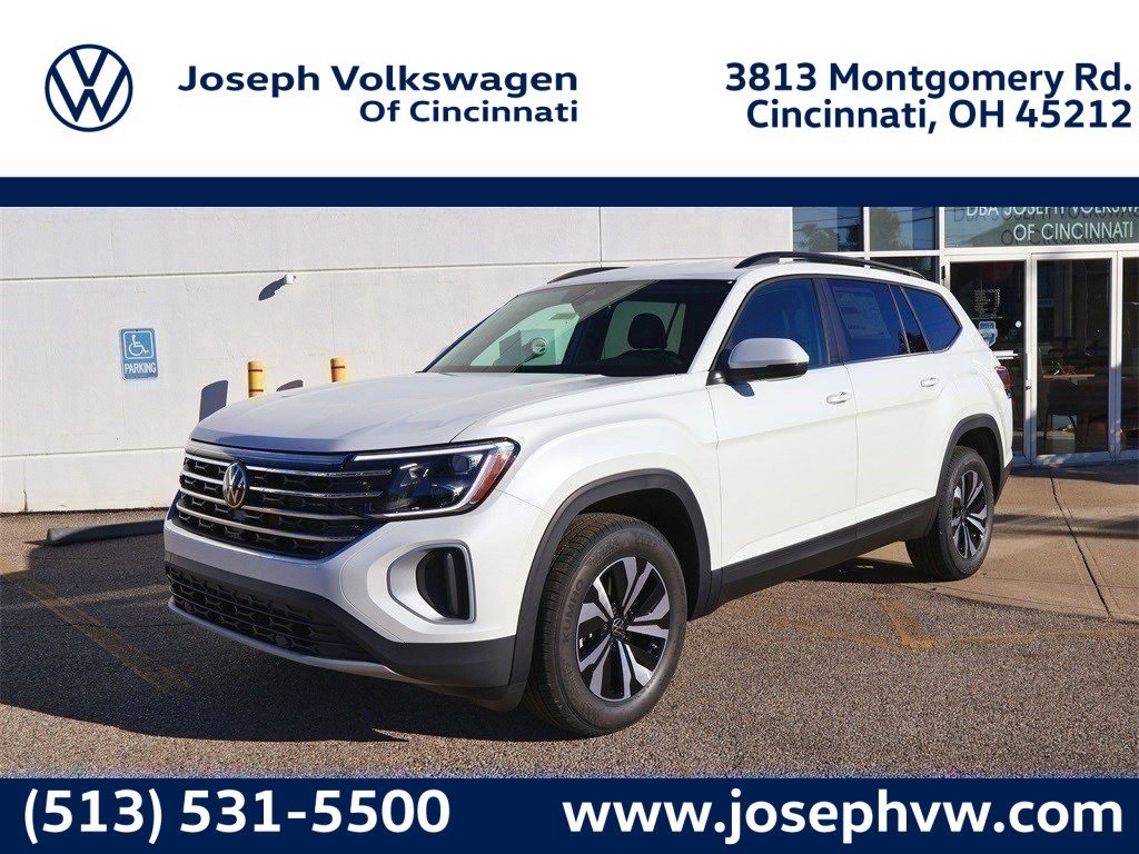 2026 Volkswagen Atlas SE's photo