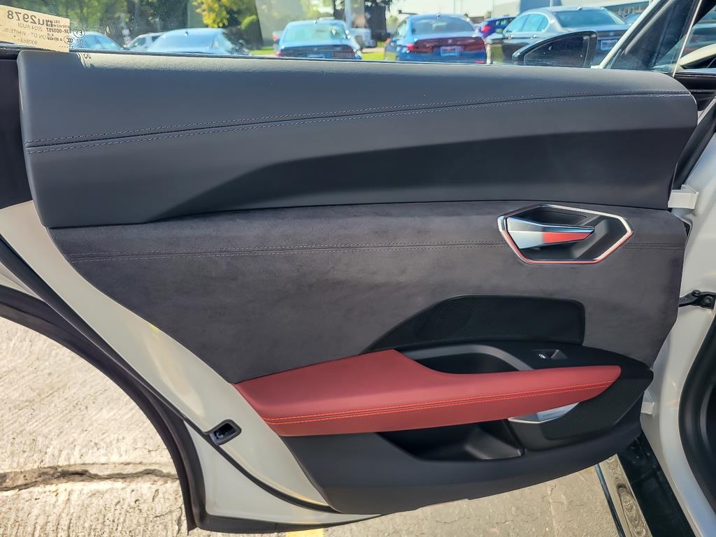 2024 AUDI RS E-TRON GT - Image 18