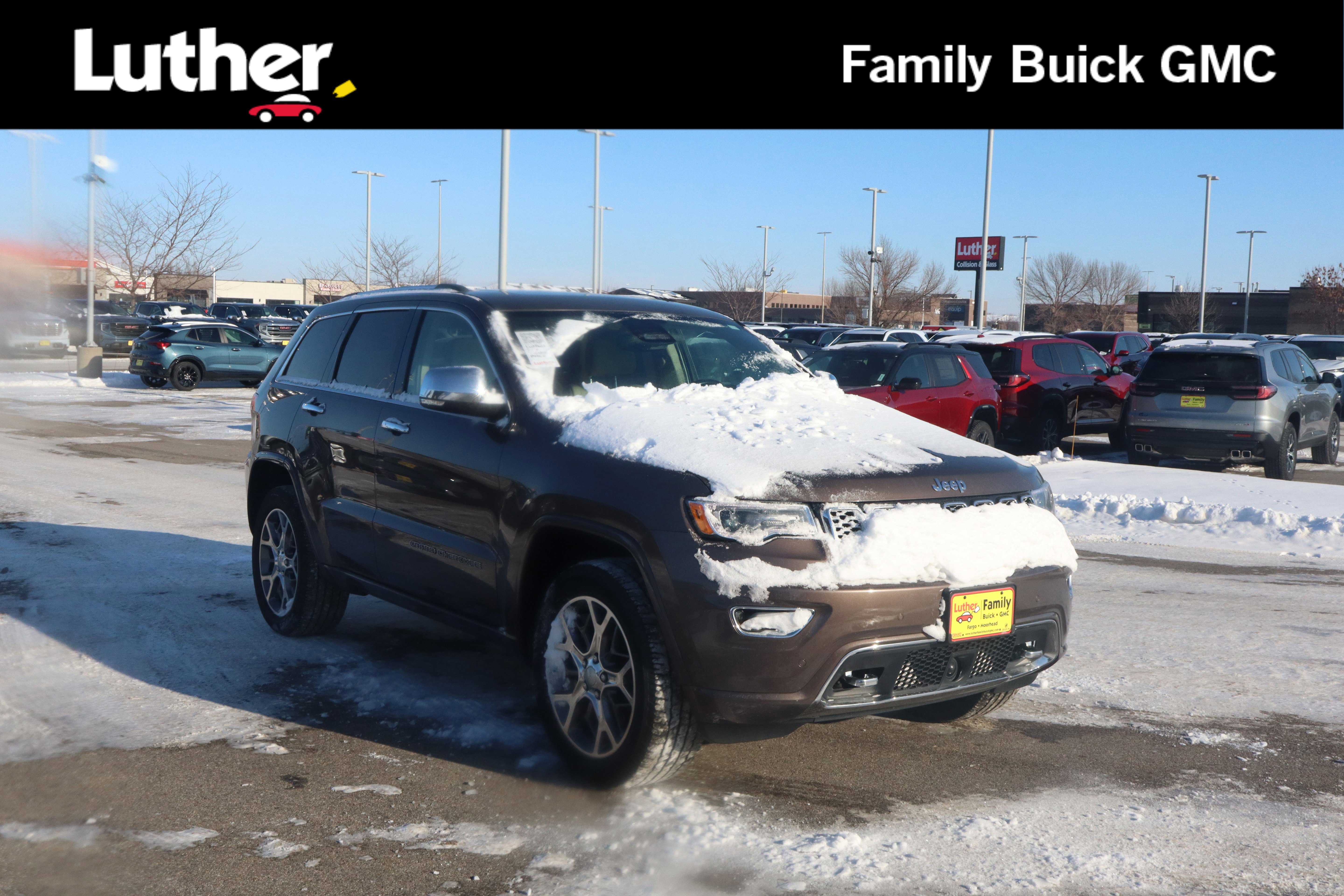 2021 Jeep Grand Cherokee Overland's photo