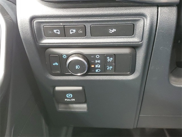 2022 Ford F-150 XLT photo 11