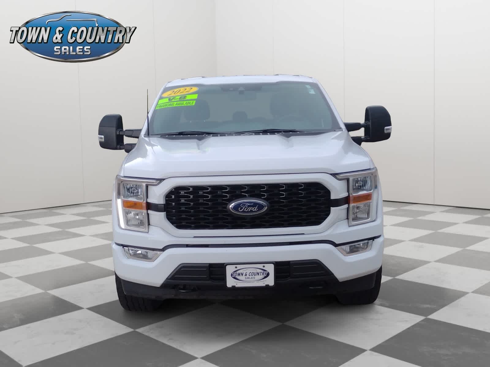 2022 Ford F-150 XL photo 2