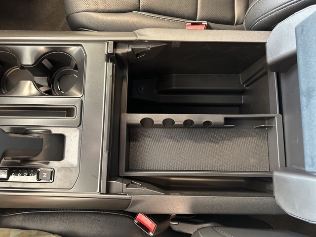 2025 Ford F-150 Lariat photo 22