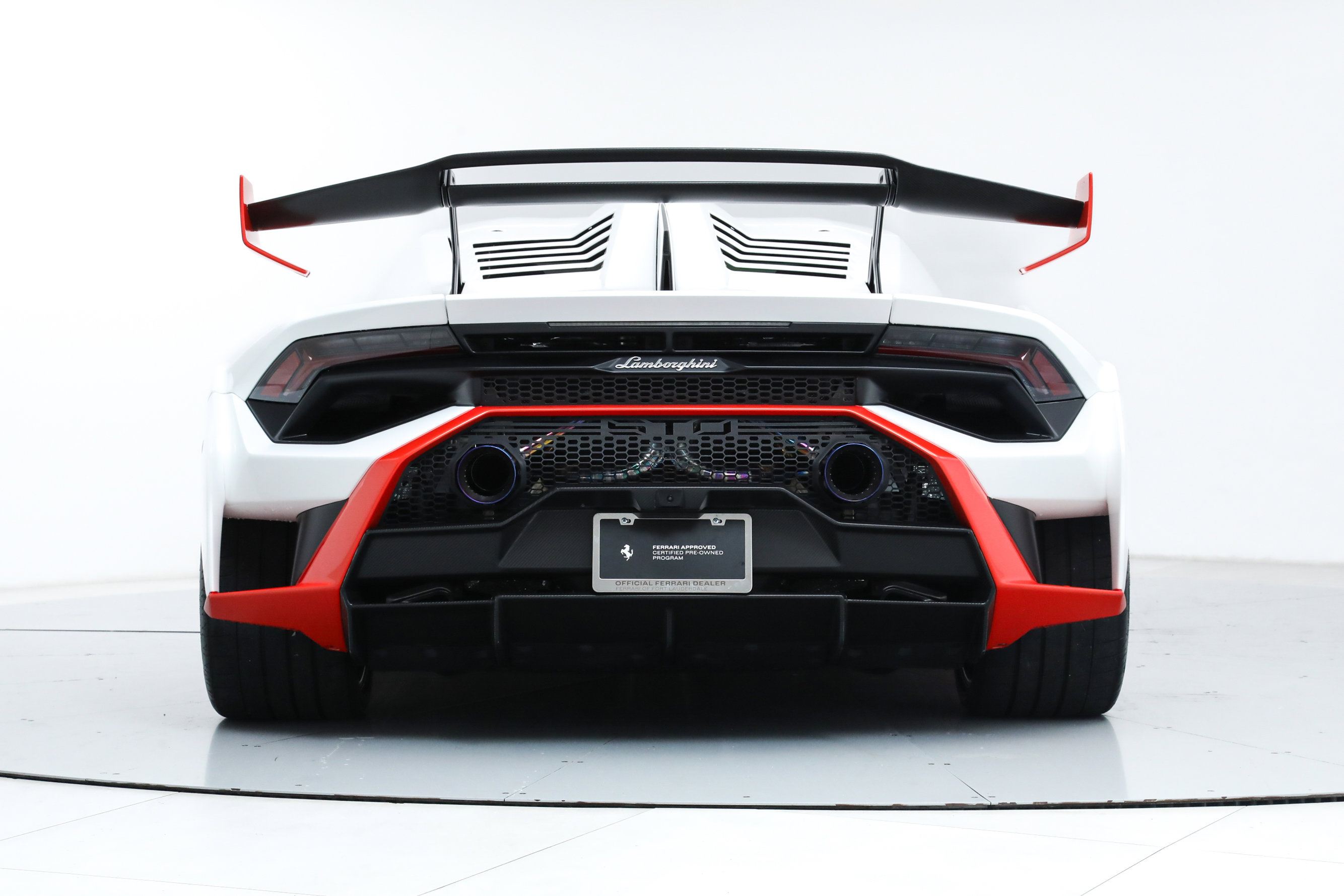 2022 Lamborghini Huracan STO photo 3