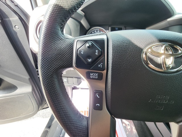 2022 Toyota Tacoma SR5 V6 photo 16