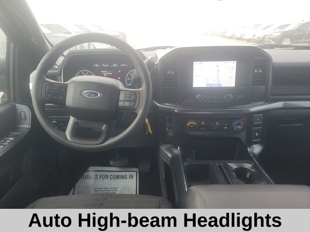2023 Ford F-150 XL photo 3