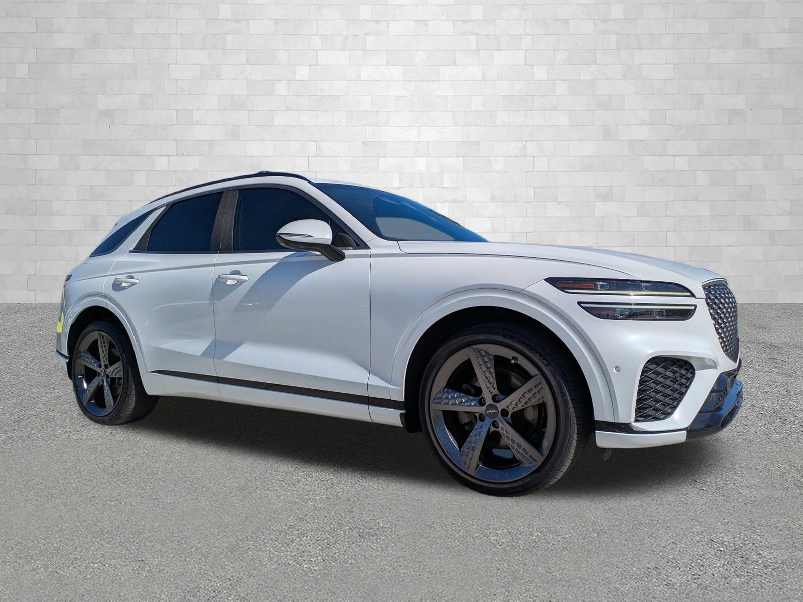 2022 GENESIS GV70 Standard's photo