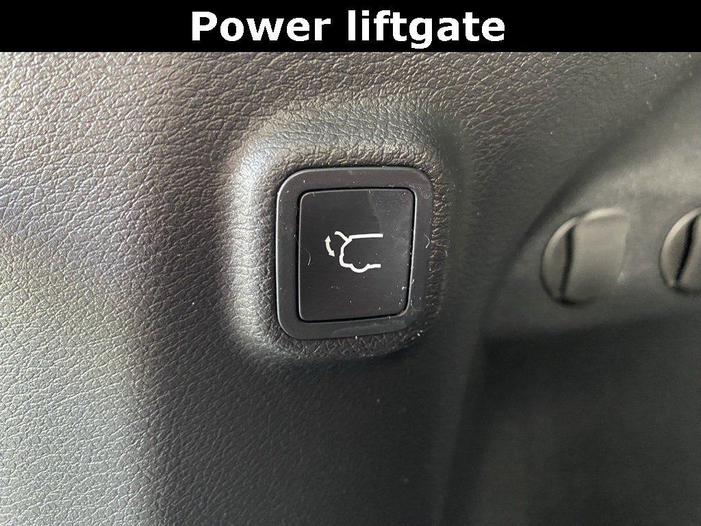 2021 Jeep Cherokee Limited photo 13