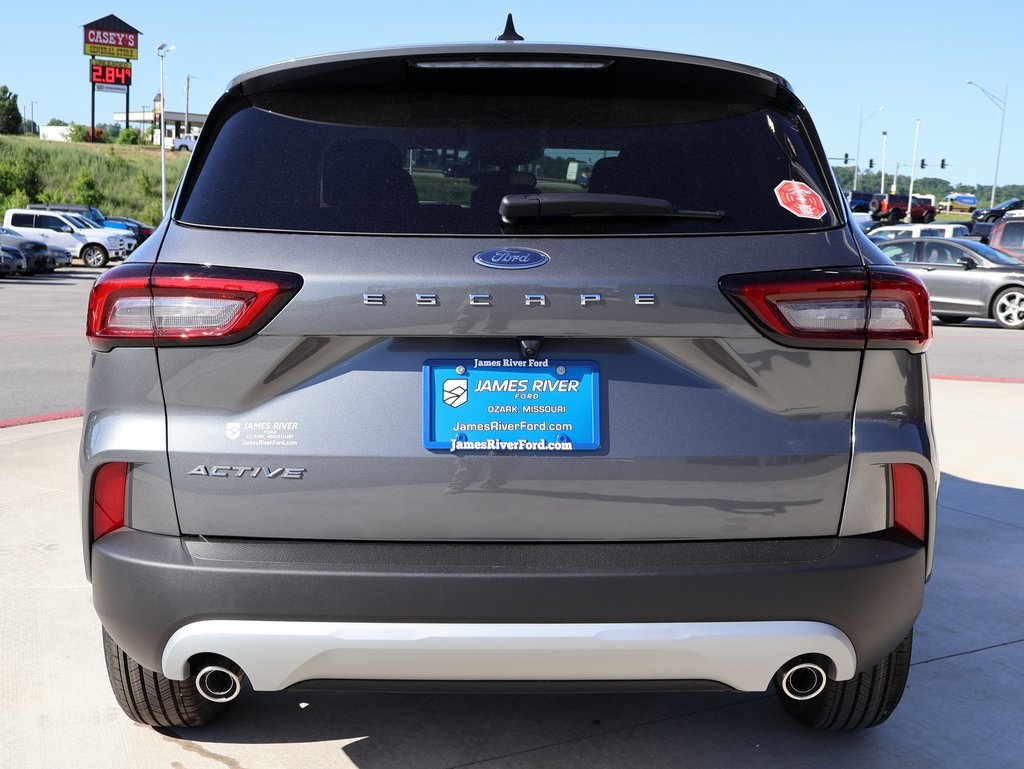 2025 Ford Escape Active photo 4