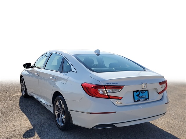 2020 Honda Accord EX photo 3
