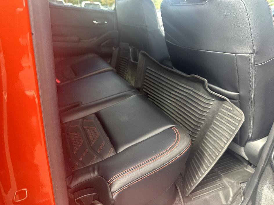 2025 Nissan Frontier PRO-4X photo 19