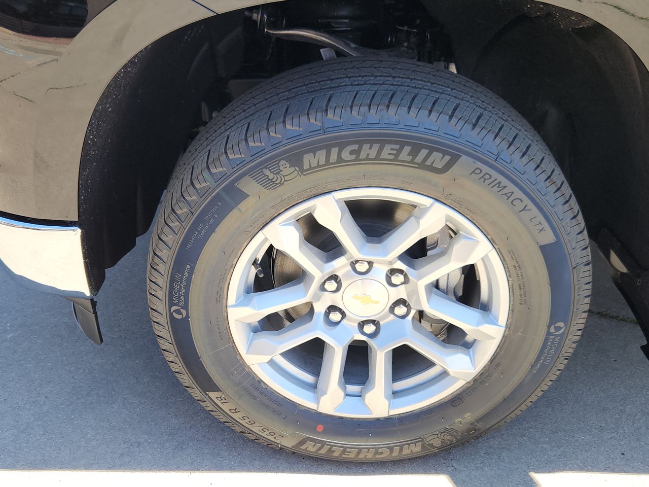 2025 Chevrolet Silverado 1500 LT photo 30
