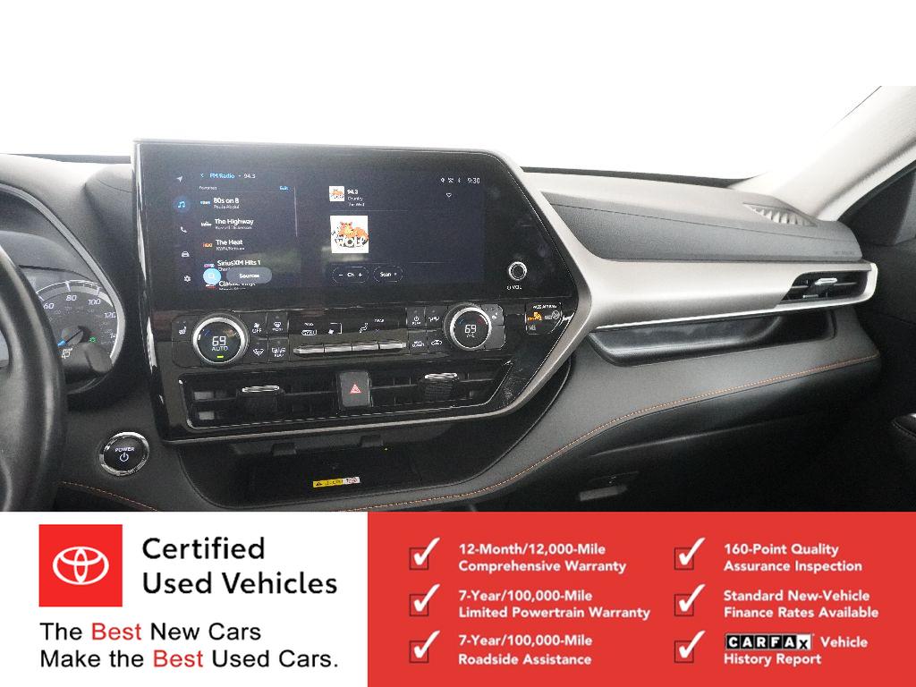 2023 Toyota Highlander Hybrid Bronze Edition photo 20