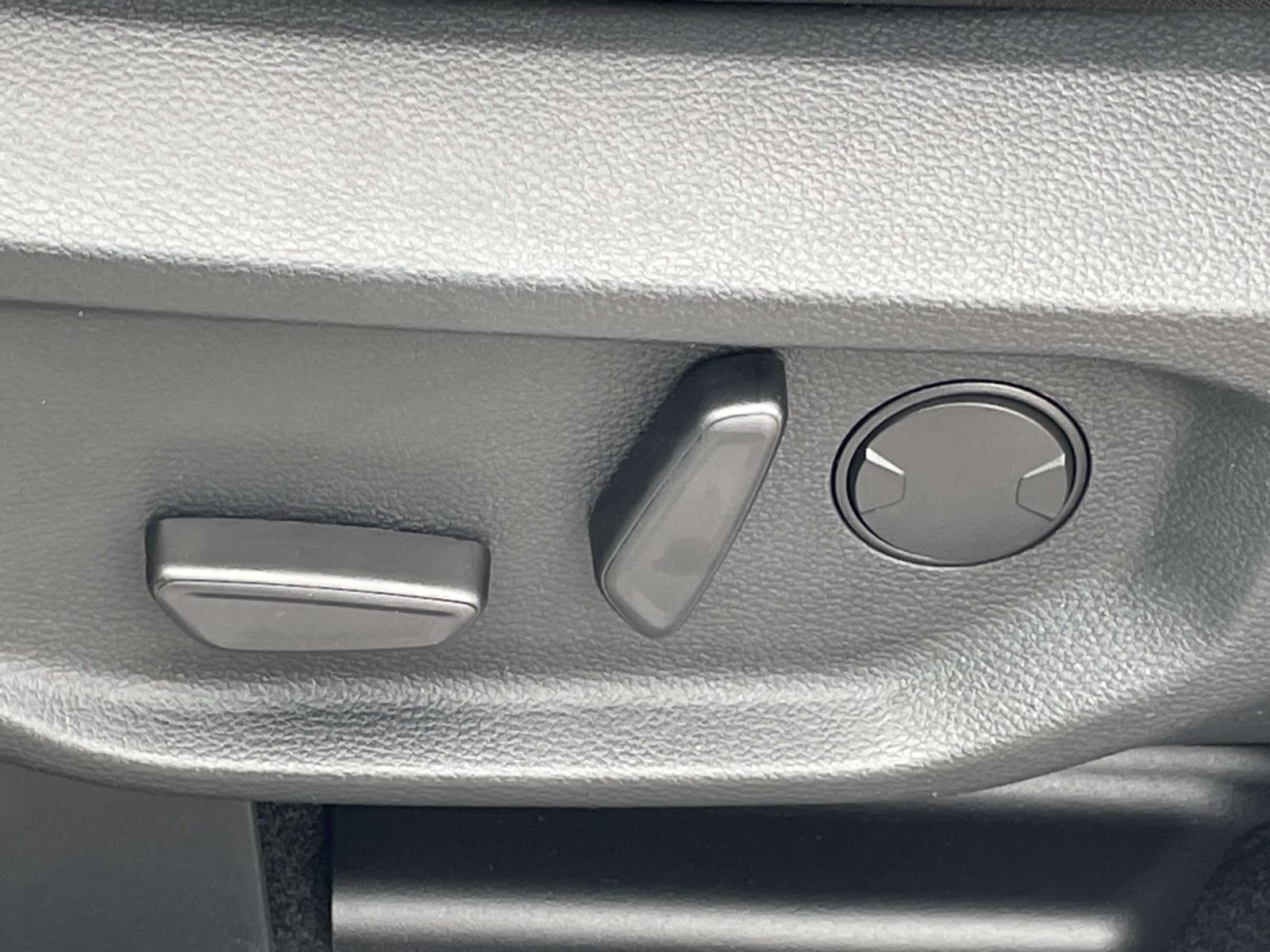 2025 Ford Ranger XLT photo 14