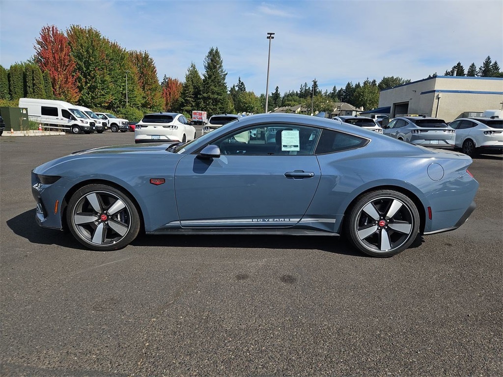 2025 Ford Mustang GT Premium photo 3