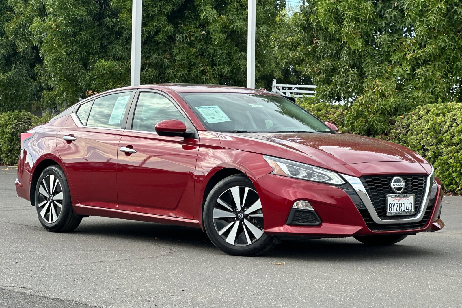 2021 Nissan Altima 2.5 SV photo 2