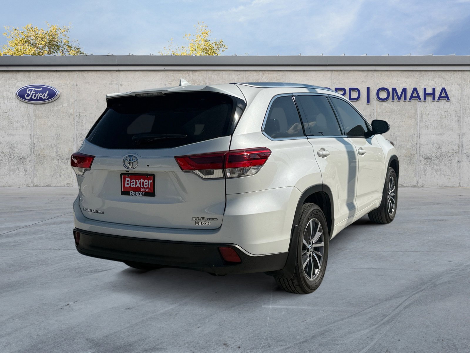 2017 Toyota Highlander XLE photo 11
