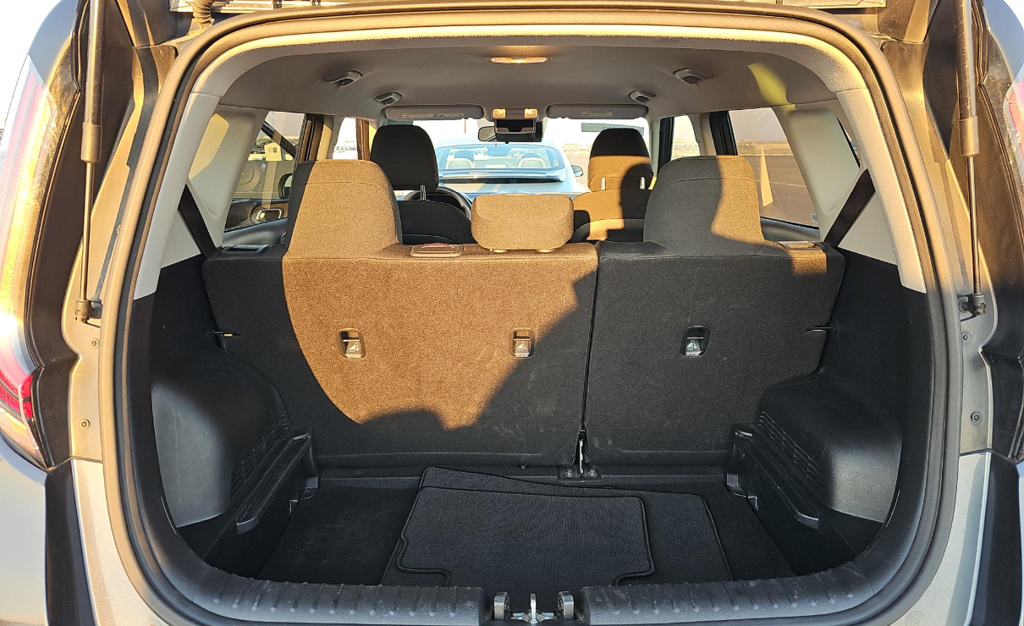 2023 Kia Soul LX photo 7