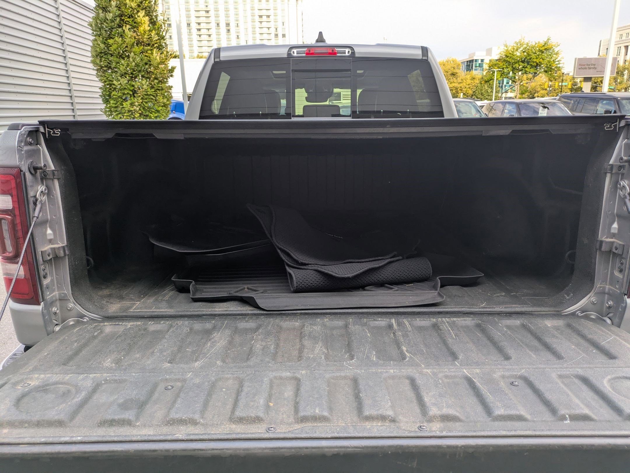 2021 Ram 1500 Laramie photo 28