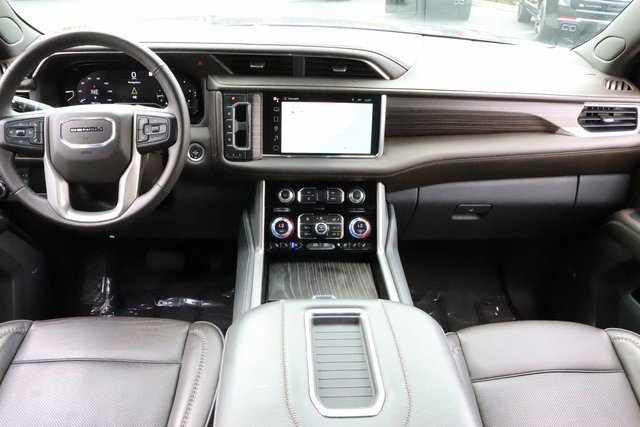2023 Gmc Yukon Denali photo 11