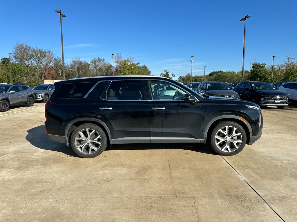 2022 Hyundai Palisade SEL photo 2