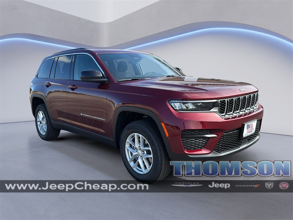 2025 Jeep Grand Cherokee Laredo's photo