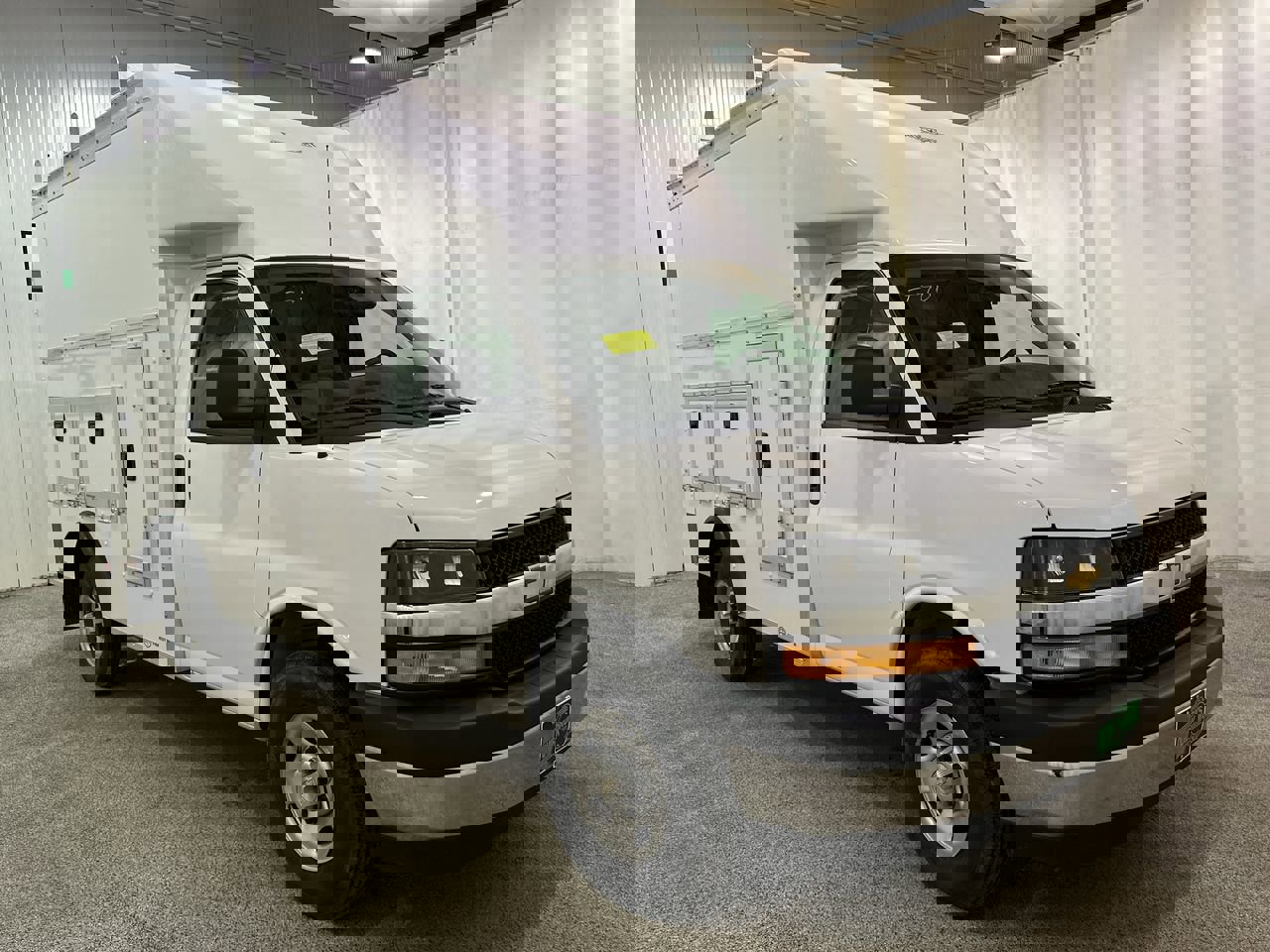 New 2025 Summit White Chevrolet 1WT image 1