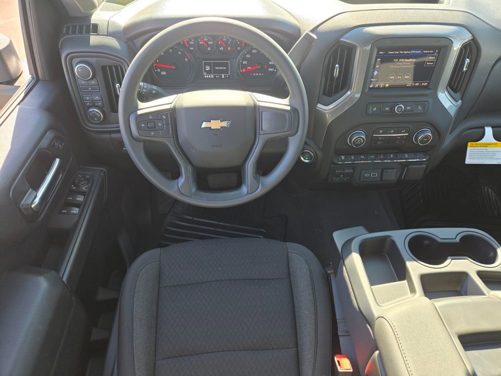 2026 Chevrolet Silverado 2500HD Custom photo 7