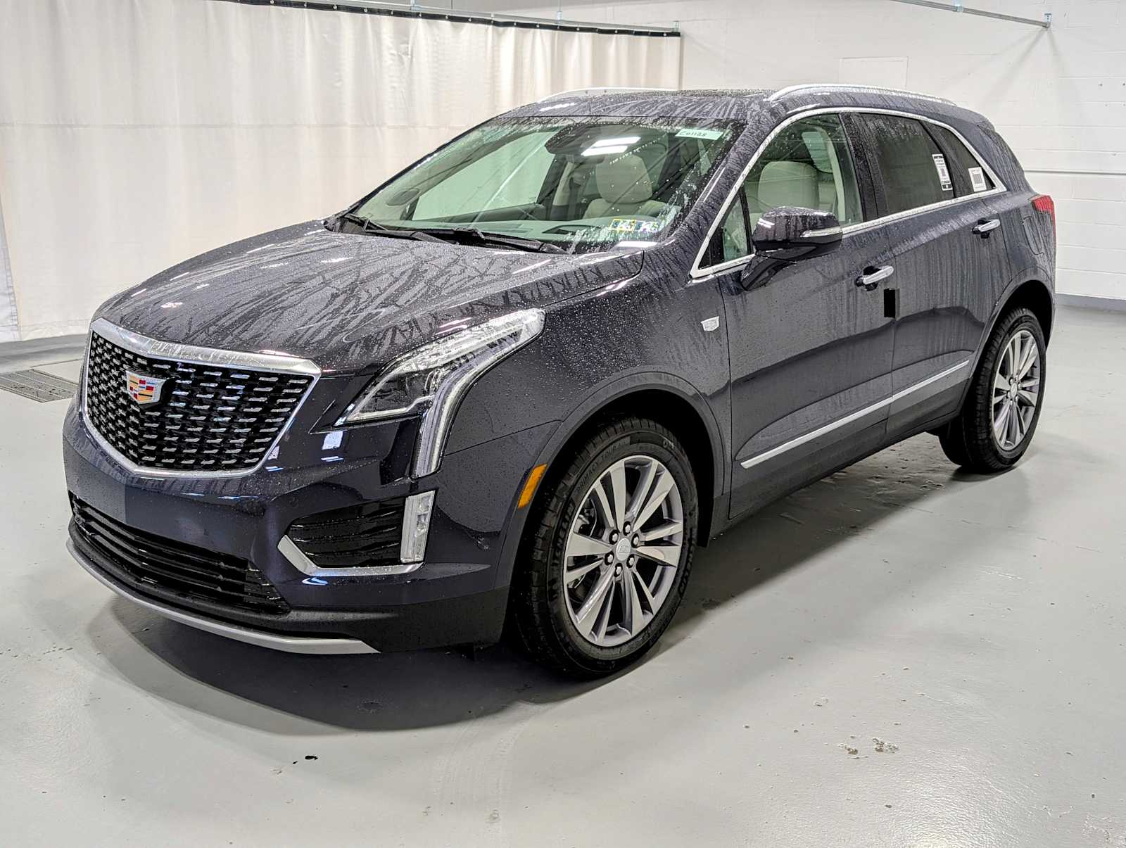 2025 Cadillac XT5