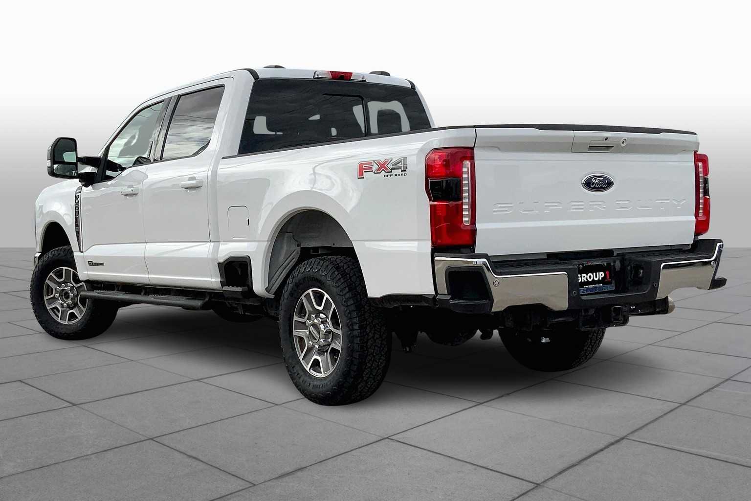 2024 Ford F-250 Lariat photo 10