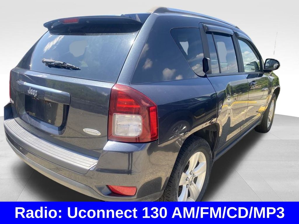 2014 Jeep Compass Latitude photo 4