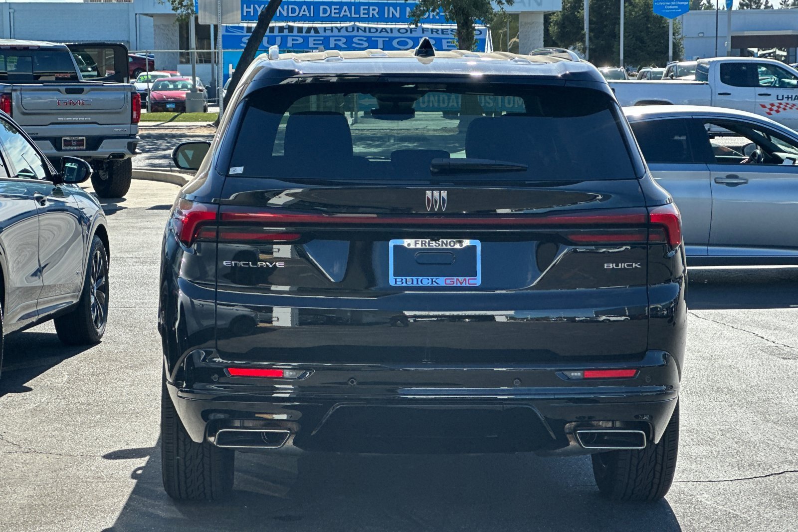 2026 Buick Enclave Sport Touring photo 5