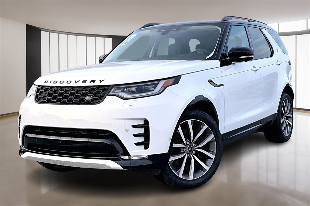 2025 Land Rover Discovery Dynamic SE's photo