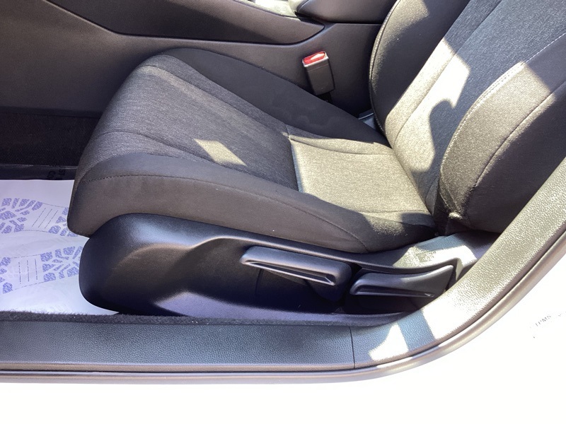 2023 Honda Accord LX photo 24