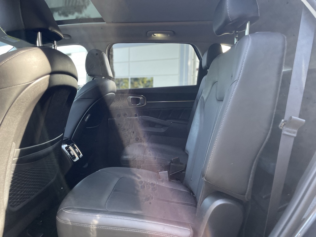 2022 Kia Sorento SX photo 15
