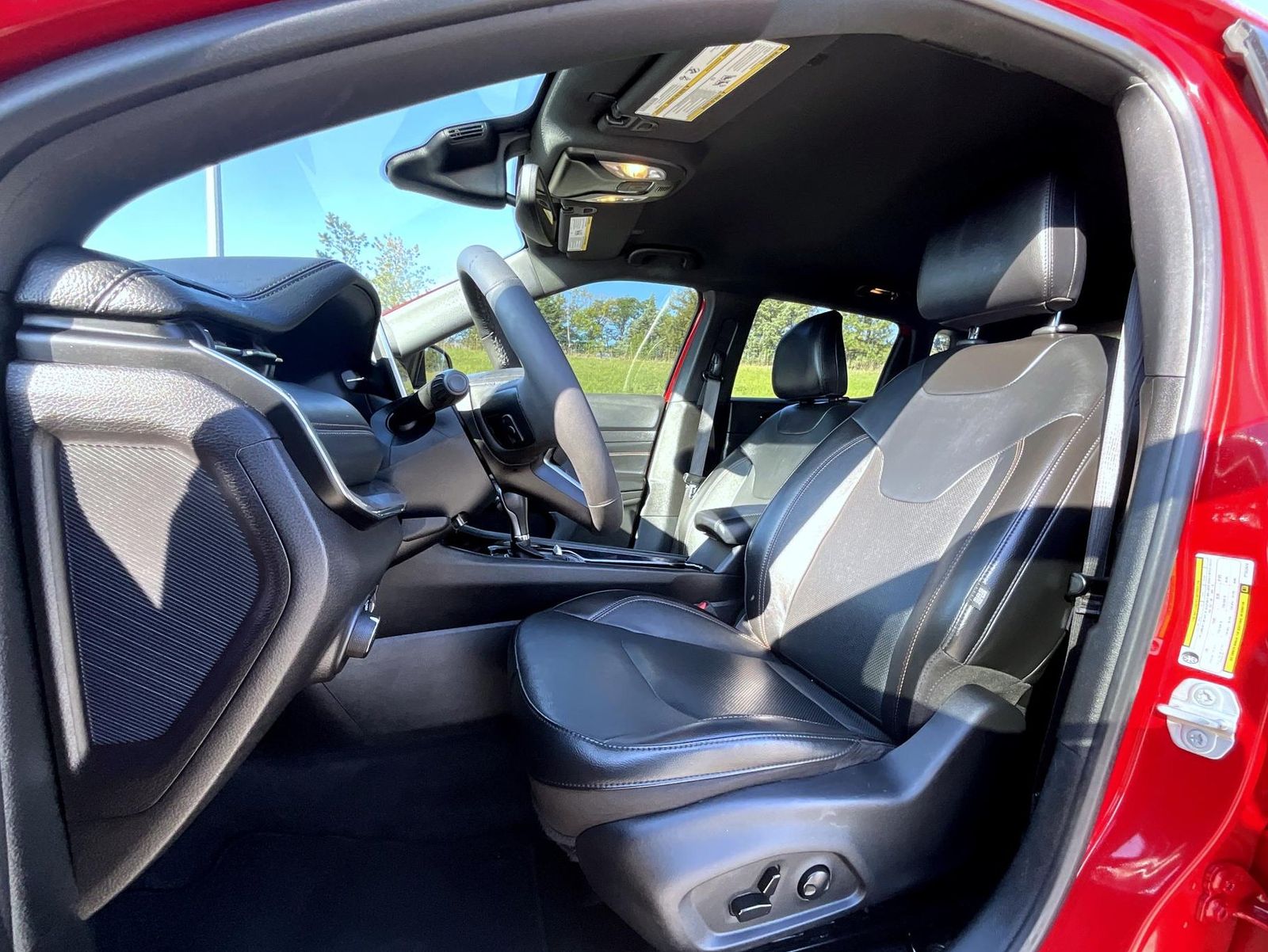 2023 Jeep Compass Limited photo 10