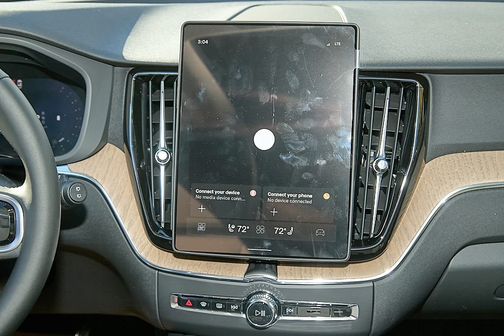 2026 VOLVO XC60 - Image 26