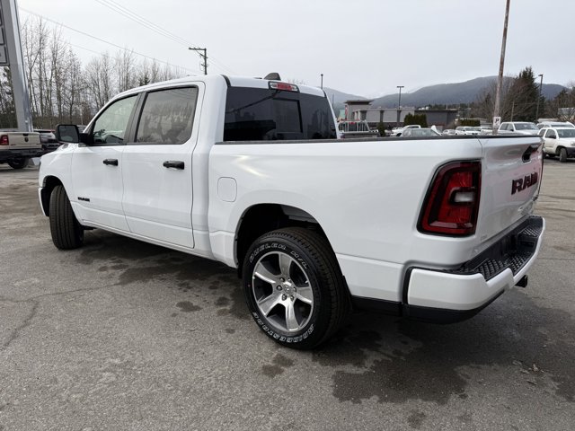 2025 Ram 1500 Tradesman photo 3