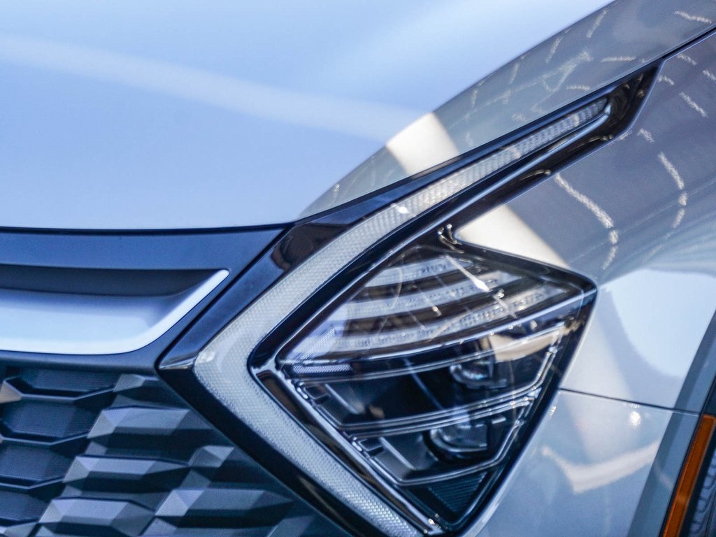 2024 Kia Sportage Hybrid LX photo 4
