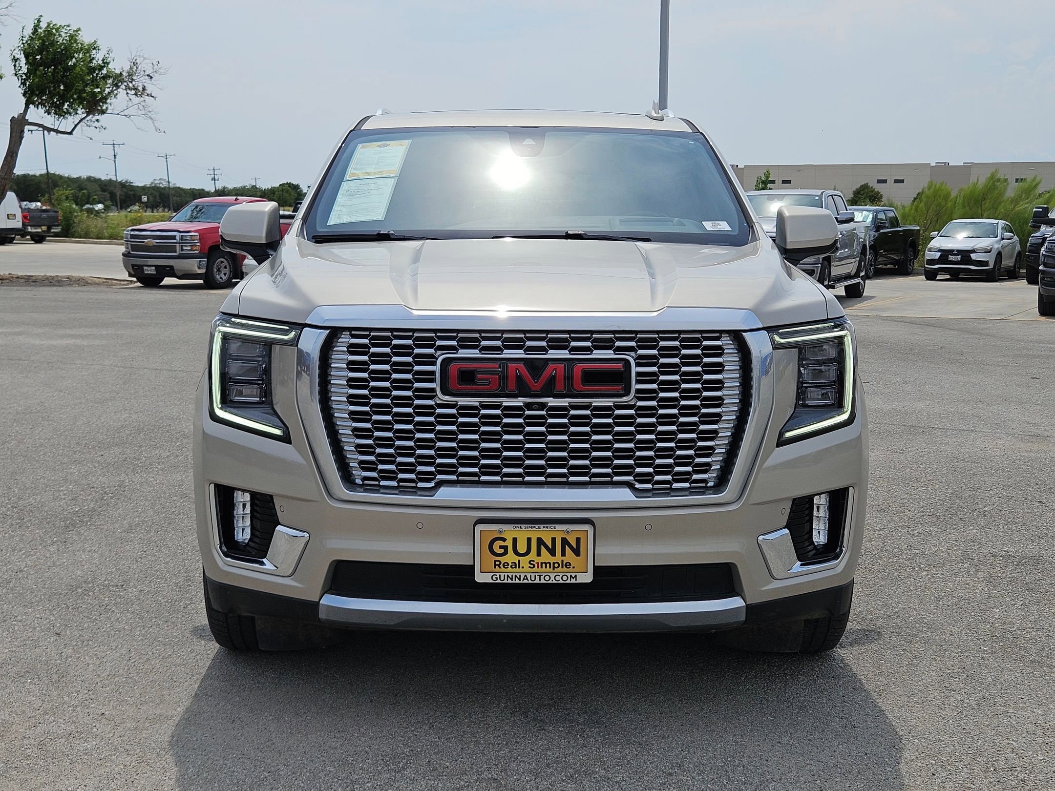 2021 Gmc Yukon XL Denali photo 8