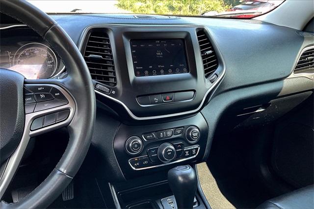 2020 Jeep Cherokee Latitude photo 9