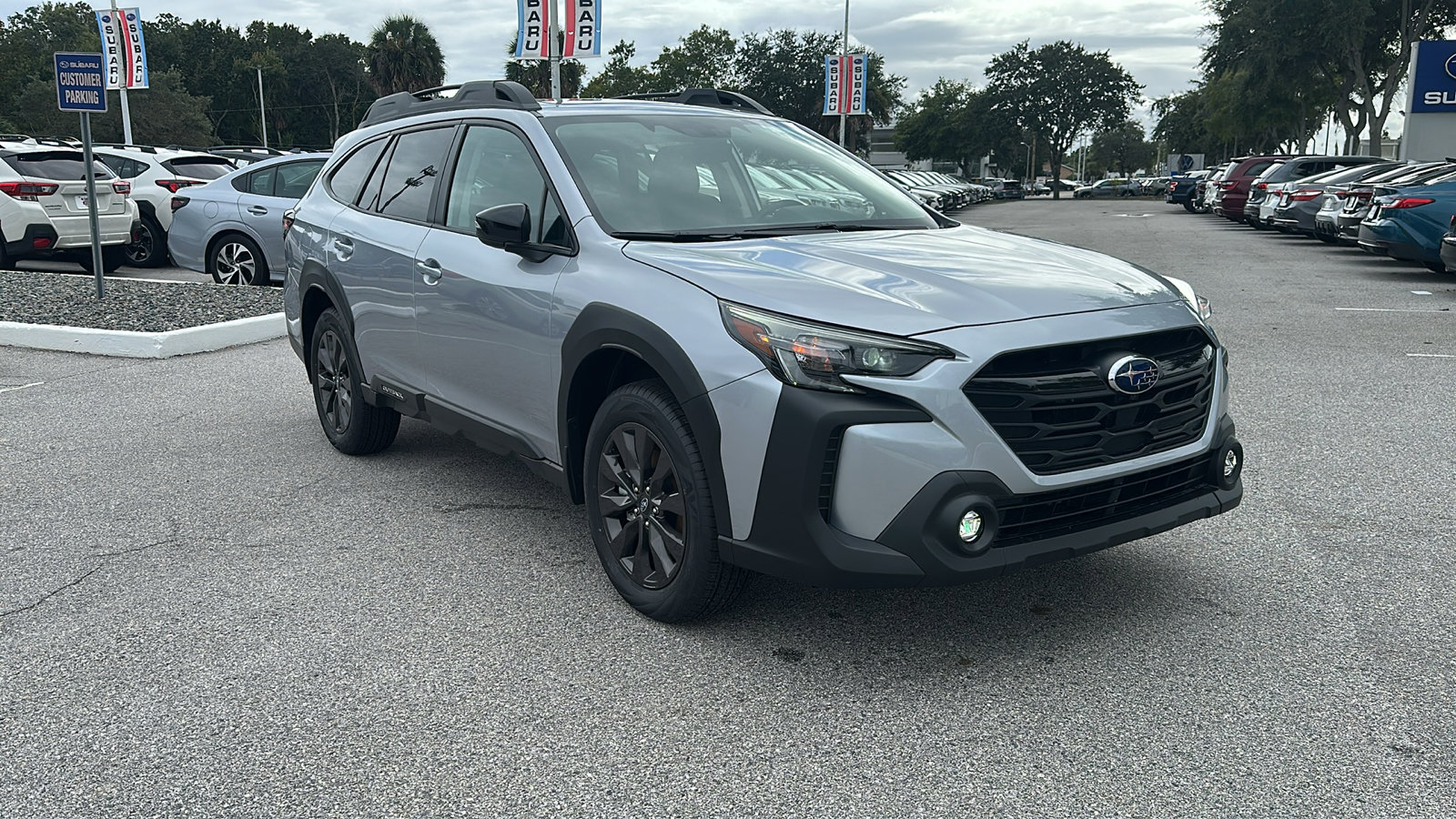 2025 Subaru Outback Onyx Edition XT photo 2