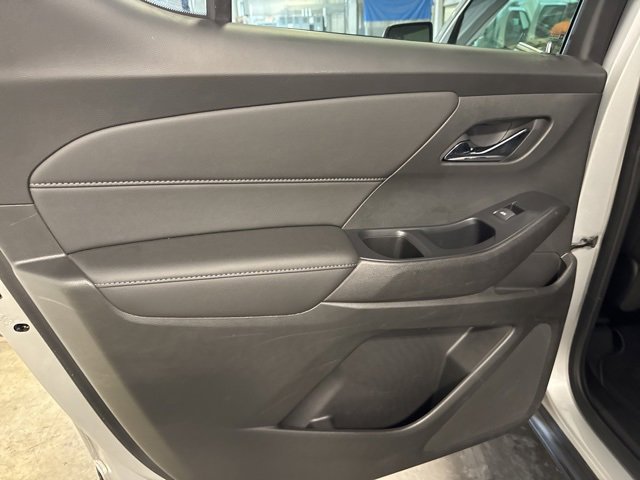 2022 Chevrolet Traverse Cloth photo 22