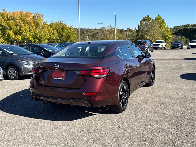 2025 Nissan Sentra SV photo 4