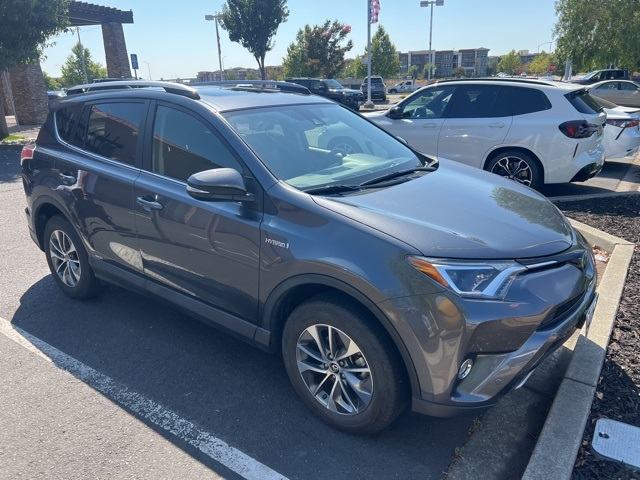 2018 Toyota RAV4 Hybrid XLE photo 7